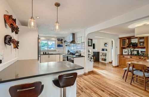 Denver House | Amazing Artful 2bd 1ba bungalow in West Denver