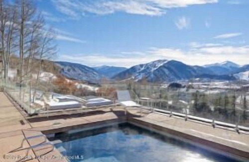 Starwood House | Amazing Eppley Estate