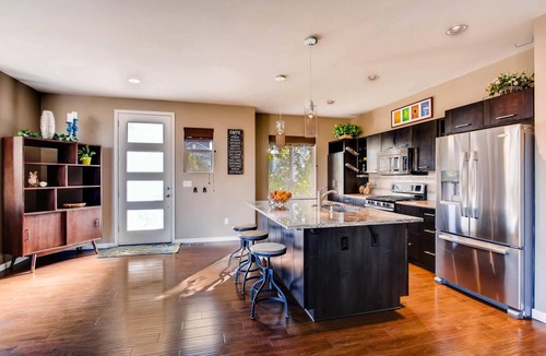 Northridge House | Amazing Location on Park with Mountain Views