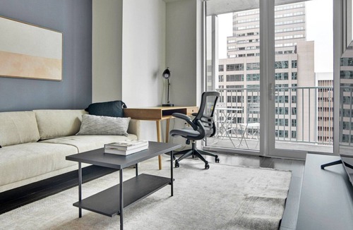 Uptown Apartment | Amazing Upper Downtown 1BR w/ Gym & Pool near 16th St Mall, by Blueground