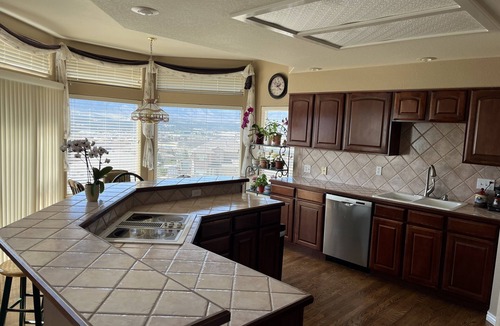 Northgate House | Amazing view of Pikes Peak