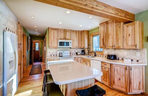 Breckenridge House | American Way Chalet