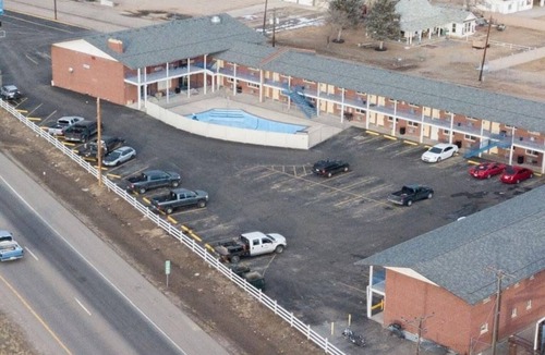 Evans Hotel | Americas Best Value Inn Greeley Evans