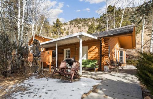 Fall River Estates House | Antlers Pointe 09 by Estes Park Condos