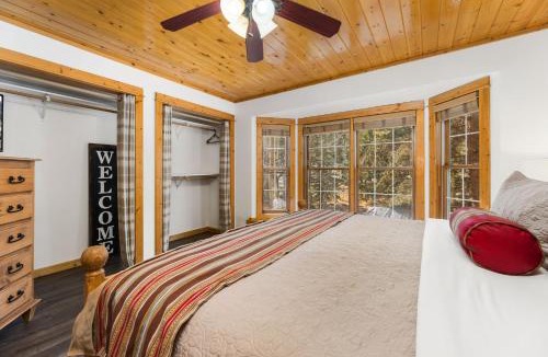Fall River Estates House | Antlers Pointe 09 by Estes Park Condos
