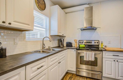 Downtown Colorado Springs Apartment | Apartment ∙ 1 bedroom ∙ 3 guests