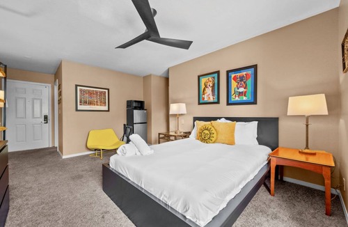 Englewood Apartment | Apartment ∙ 1 bedroom ∙ 2 guests