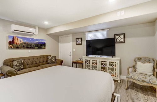 Colorado Springs Apartment | Apartment ∙ 1 bedroom ∙ 2 guests