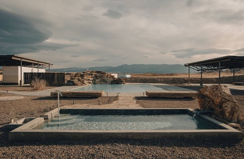 Fremont County Apartment | Apo Airstream - Soaking Included