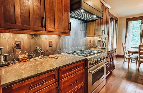 Estes Park House | Arrowhead West -Luxury 3BR Mountain Retreat
