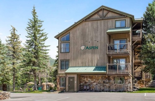 Highland Meadows Condo | Aspen at Streamside at Vail