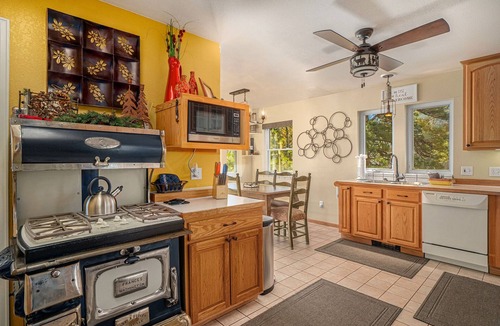 Estes Park House | Aspen Grove Getaway - Near Golf Course -- Ev #3196