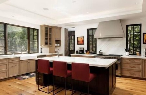 Aspen Apartment | Aspen Highlands 5/5 Bedroom, Ski/In/Out, Pool, Hot Tub, Gym!