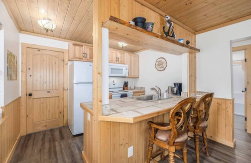 Grand Lake Cabin | Aspen Leaf Lodges is back with 4 newly renovated cabins