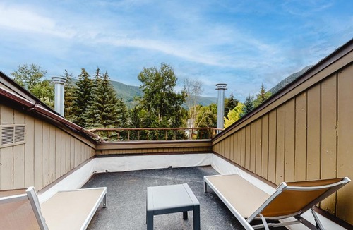West End House | Aspen Mountain Lodge 401