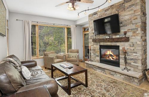 Edwards Apartment | Aspenwood Lodge #205 Condo