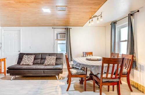 Delmar Parkway House | Aurora Abode 7 Mi to Dtwn Denver!