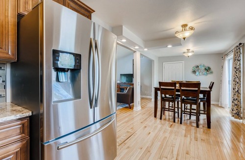 Sable Altura Chambers House | Aurora Home near-UCHealth Anschutz Medical Campus and Denver Airport