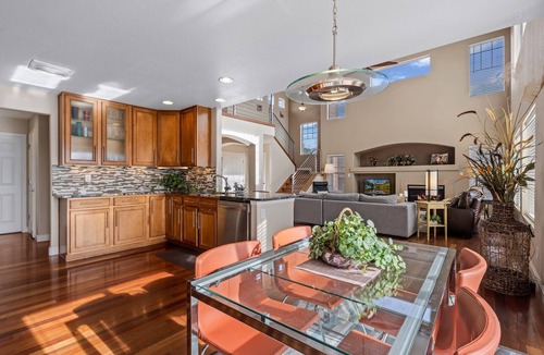 Conservatory House | Aurora Manor with Breathtaking Views