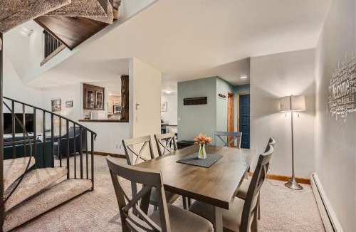 Eagle-Vail Apartment | B9 Cornerstone townhouse