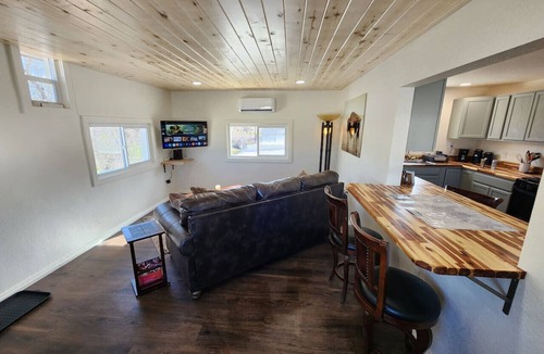 Canon City Apartment | Babbling Brook Apartment