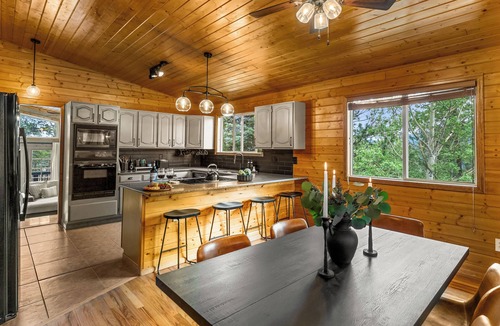 Bailey House | Bailey Treetop Retreat: Spacious, Hot Tub, Pool Table, Yoga, Family, Views