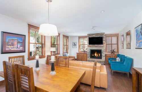Telluride Apartment | Ballard North 202 - Ballard Bluebird