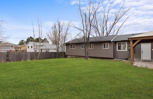 Northeast Colorado Springs Apartment | Basement Apt · Newly renovated basement apt