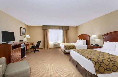 Fort Morgan Hotel | Baymont by Wyndham Fort Morgan