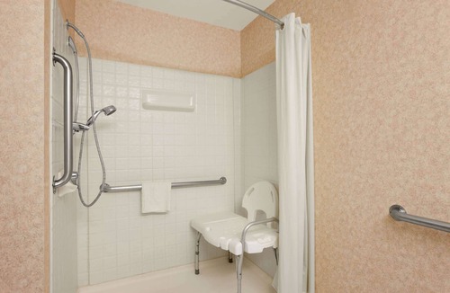 Golden Hotel | Baymont by Wyndham Golden/Red Rocks