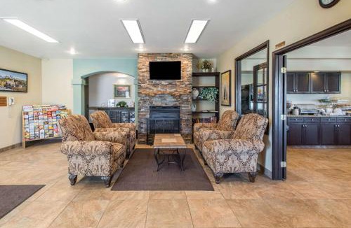 Loveland Hotel | Baymont by Wyndham Loveland - Fort Collins Area