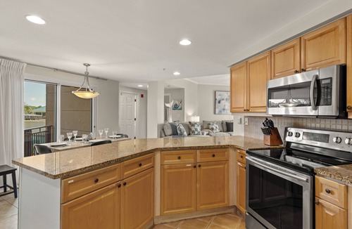 Sandestin Condo | BEACHFRONT! Fully Stocked. FLYING? . KIDS? No Problem - No Stress.