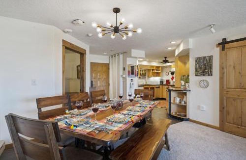 Steamboat Springs Apartment | Bear Claw 514 - Ski-in Ski-out Condo!