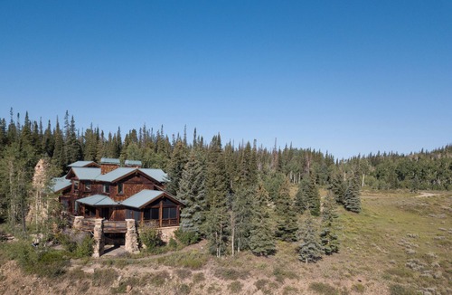 Kremmling House | Bears Den, Bears Den - A luxury home away from it all!