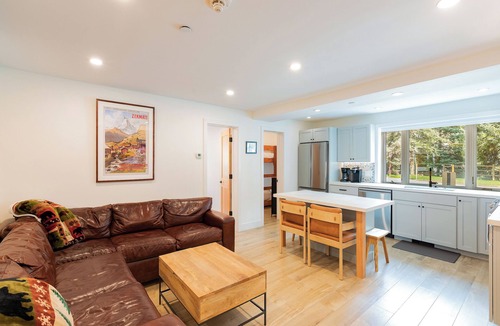 Vail Condo | Beautiful 2 Bed/2 Bath in Vail Village – Walk to Gondola One or Golden Peak!