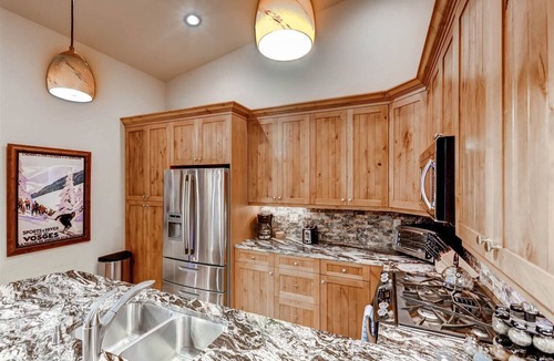 Frisco Condo | Beautiful 2 bedroom plus den close to Main Street, Frisco!