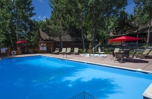 Estes Park Apartment | Beautiful 2 bedroom unit at resort, sleeps 6