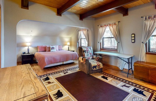 Twin Creek Village House | Beautiful and dog-friendly home featuring WiFi & furnished deck