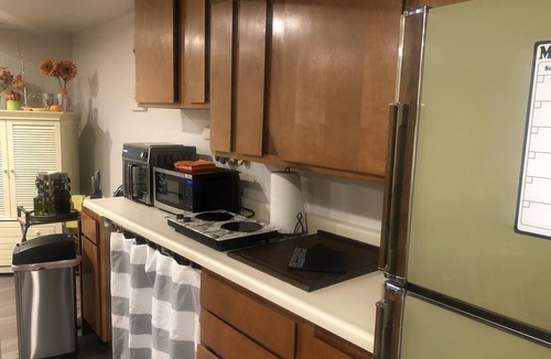 East Colorado Springs Apartment | BEAUTIFUL CENTRAL AREA - CLOSE TO ALL ATTRACTIONS COLORADO SPRINGS HAS TO OFFER!