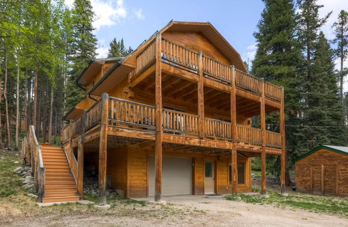 Breckenridge Cabin | Beautiful cottage so close to Breck