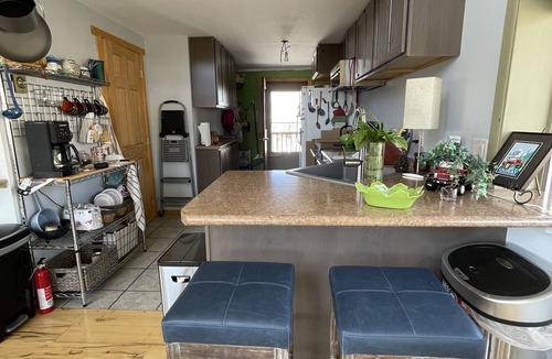 Elk Meadows Cabin | Beautiful Cozy Log Cabin with Huge Views and Privacy.