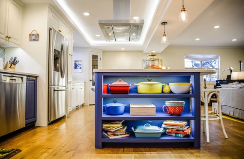 Columbine House | Beautiful home with huge backyard in the heart of Littleton