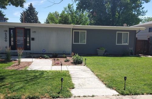 Englewood House | Beautiful Large Private Downstairs Area-Great Location-8 guests stay comfortably