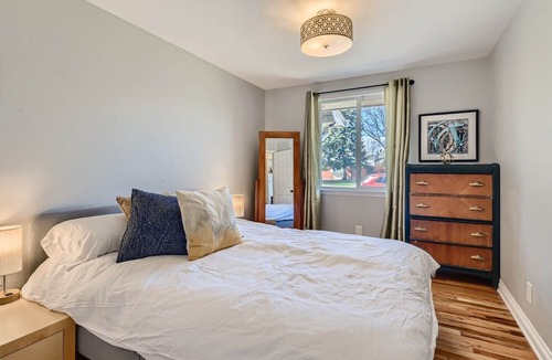 Longmont House | Beautiful Longmont Home - Sauna