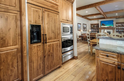 Intermountain House | Beautiful Luxury Mountain Retreat, Great For Families and Groups