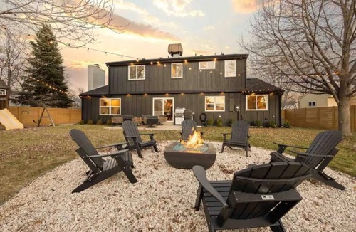 Arvada House | Beautiful modern home in Arvada