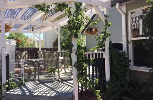 Rockrimmon House | Beautiful Mountain Views Nearn Hiking & Biking Trails + Foosball Table