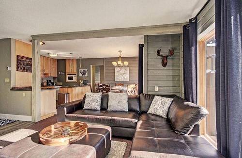 East Village at Copper Condo | Beautiful Mountain Condo 1 Minute to Lift, Hot Tub AN210