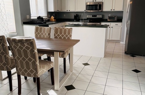 Centennial House | Beautiful, Private Walk-out Basement in Centennial