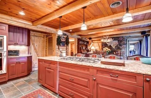 Almont House | Beautiful Renovated Fishing Cabin On Taylor River! Private Fishing!